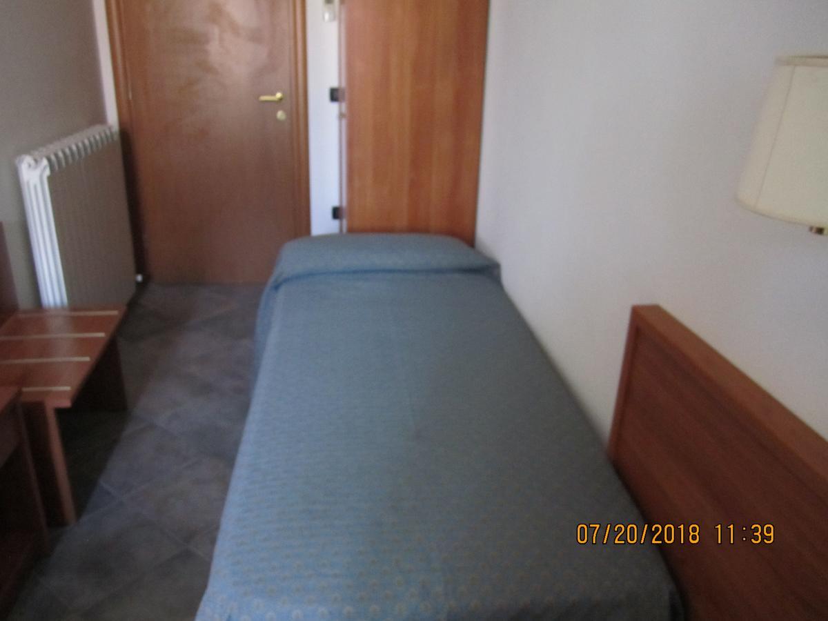 Adelphi Room & Breakfast Φεράρα Εξωτερικό φωτογραφία