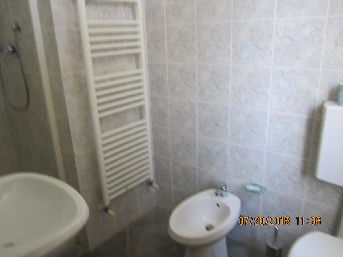 Adelphi Room & Breakfast Φεράρα Εξωτερικό φωτογραφία